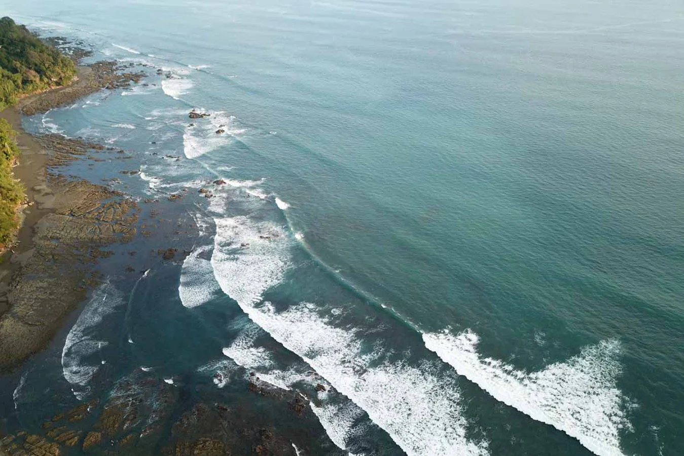 Playa Pavones, Zancudo, Punta Banco